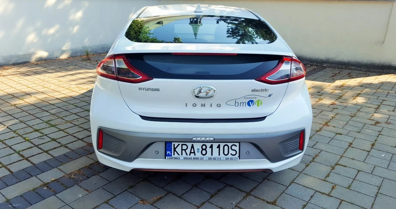 Hyundai IONIQ cena 75900 przebieg: 40000, rok produkcji 2018 z Ostrów Mazowiecka małe 211